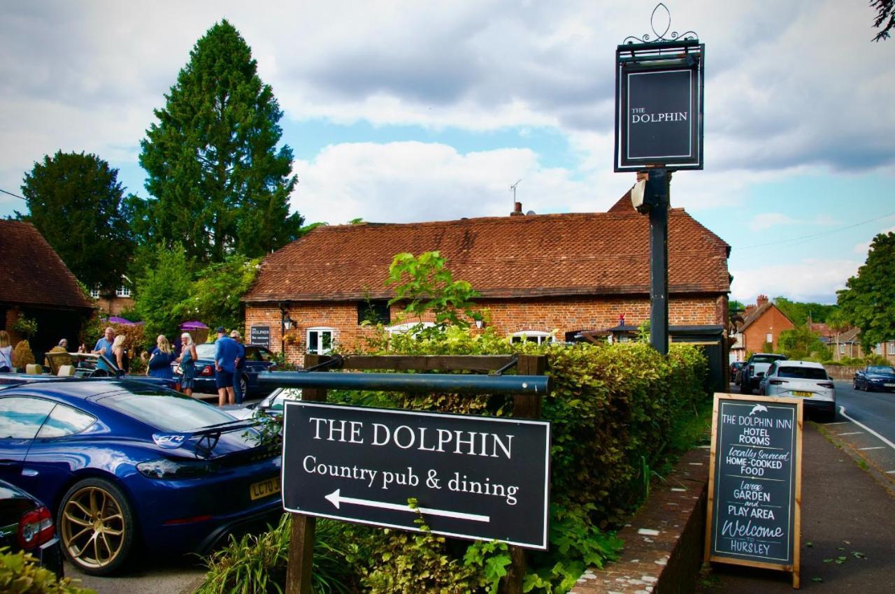 The Dolphin Inn Winchester Exteriér fotografie